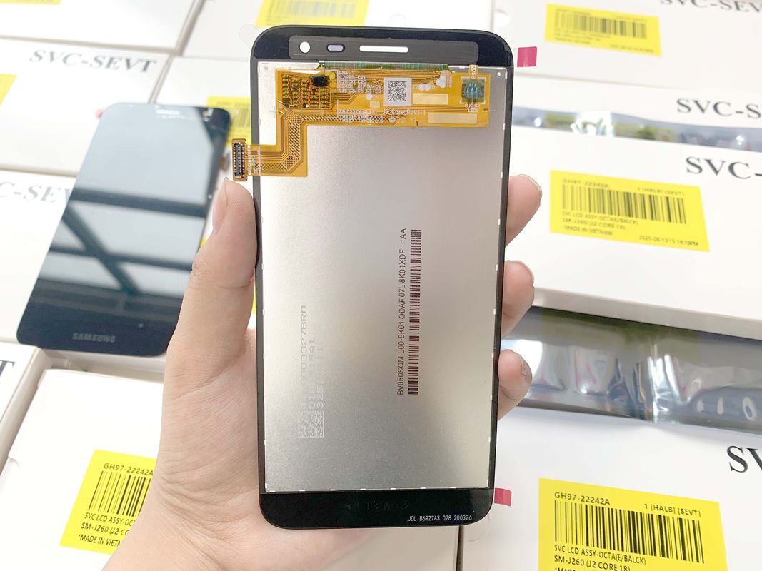 LCD de alta resolución  J2 Core para teléfonos móviles